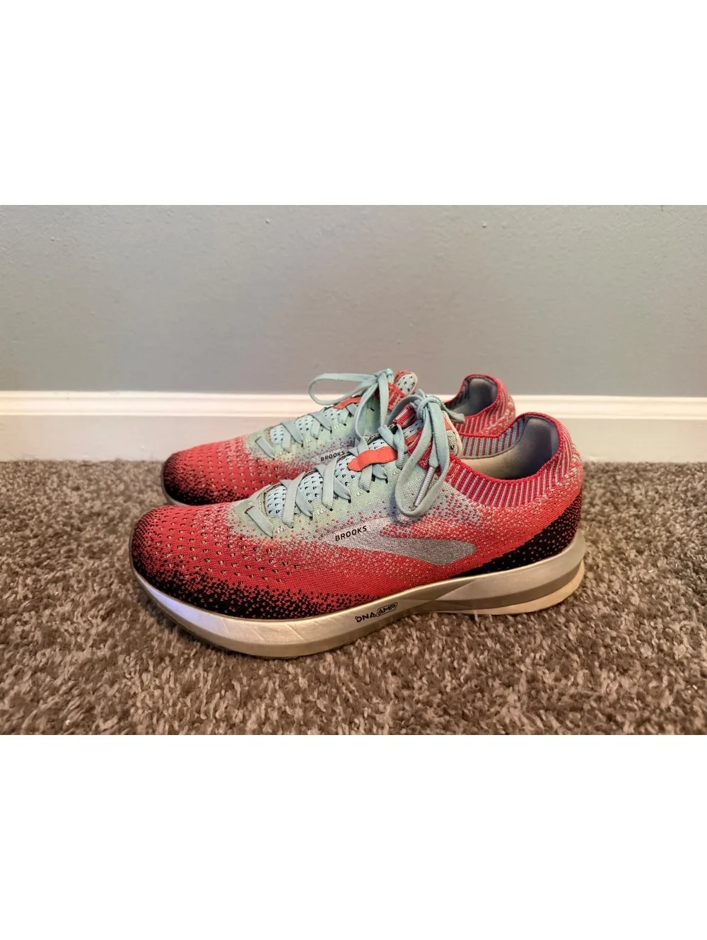 Brooks Levitate 2 Running Shoes Women’s 9.5